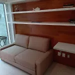 Leblon Raridade Na Quadra Da Praia Com Garagem E Jardim De Inverno